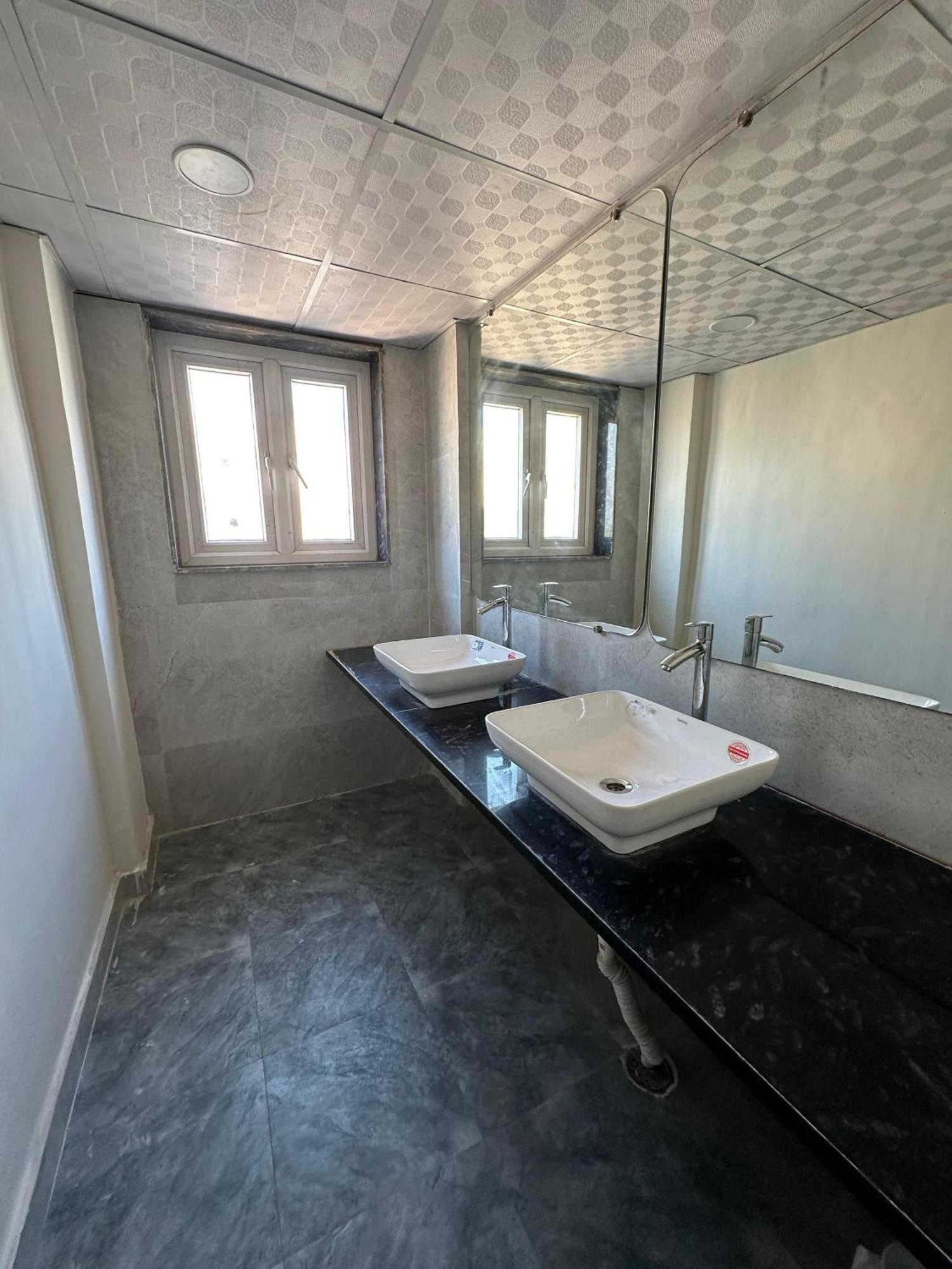 Sky Villa With Private Pool Noida Buitenkant foto