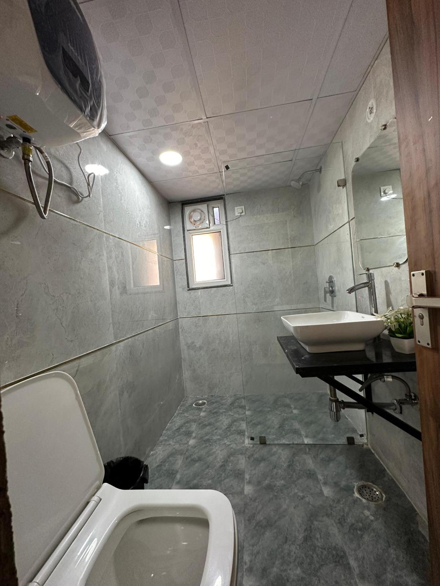 Sky Villa With Private Pool Noida Buitenkant foto